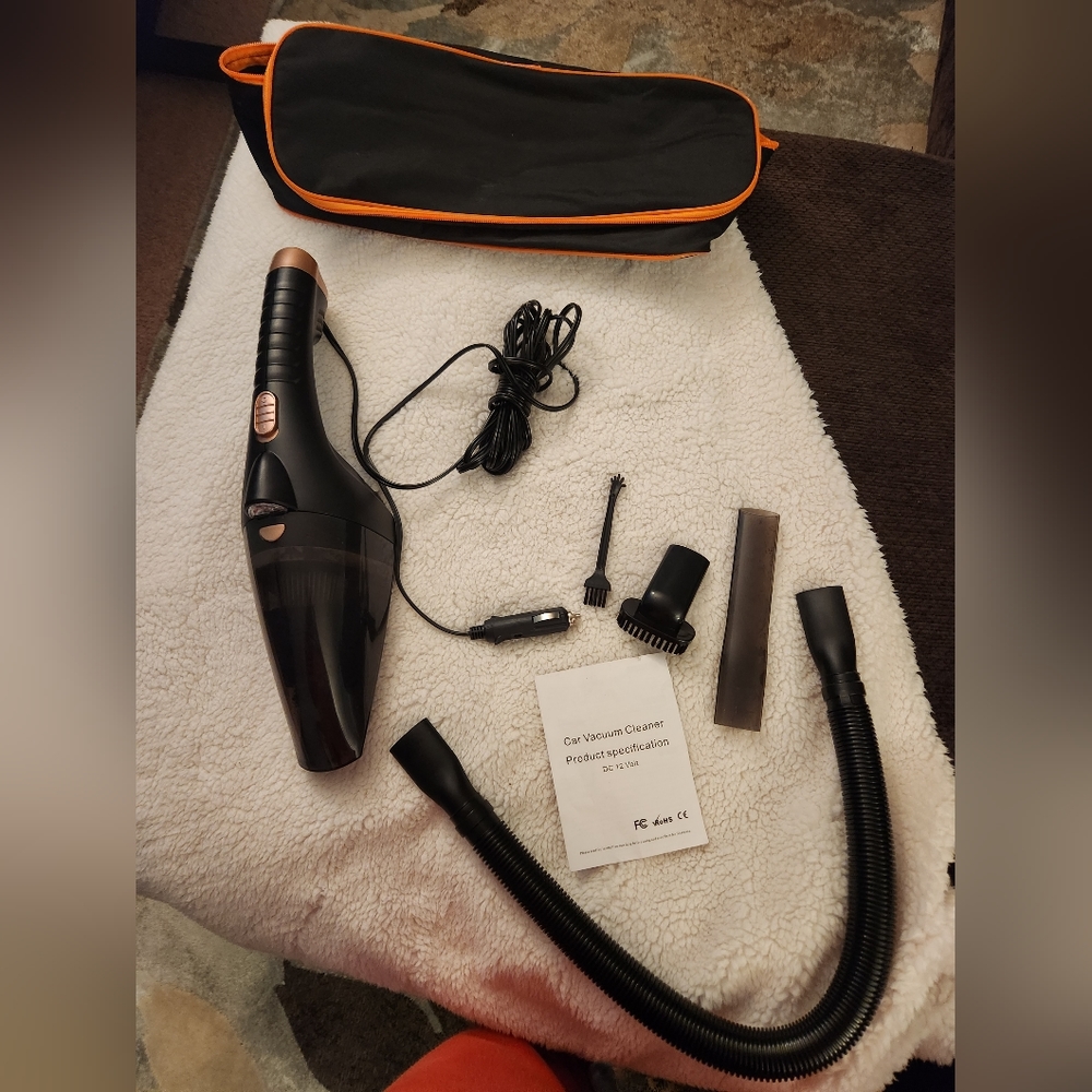 Car vacuum cleaner